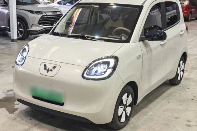 Ojetý Wuling Hongguang MINIEV 2025 Four-Door Version Advanced Edition