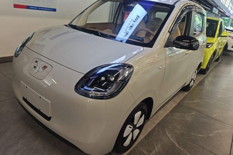 Used Wuling Hongguang MINIEV 2025 Four-Door Version Advanced Edition Guazi used car, China used car export, Used car for sale, Used  cars, Cheapest cars for sale