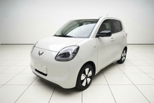 Używany Wuling Hongguang MINIEV 2025 Four-Door Version Premium Edition
