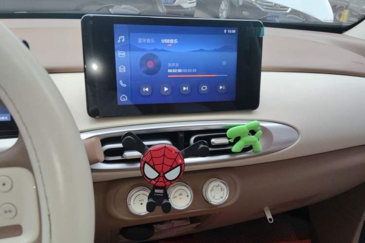 Used Wuling Hongguang MINIEV 2025 Four-Door Version Zhenxiang+ Edition Audio And AC Panel