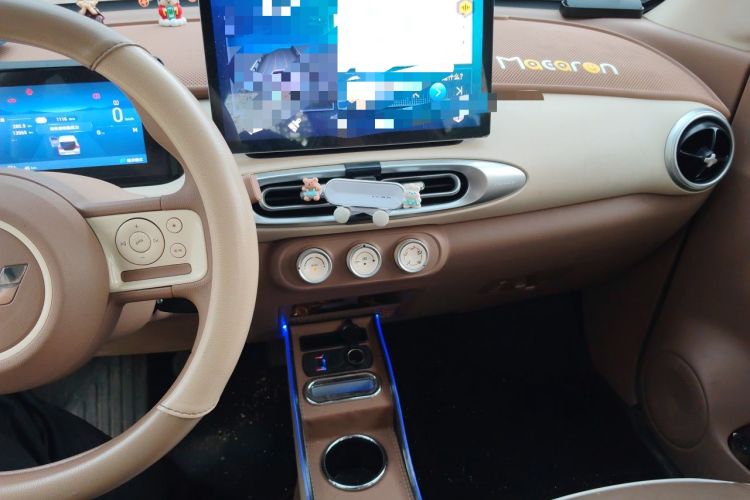 Used Wuling Hongguang MINIEV 2025 Four-Door Version Advanced Edition Audio And AC Panel