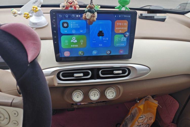 Used Wuling Hongguang MINIEV 2025 Four-Door Version Advanced Edition Audio And AC Panel