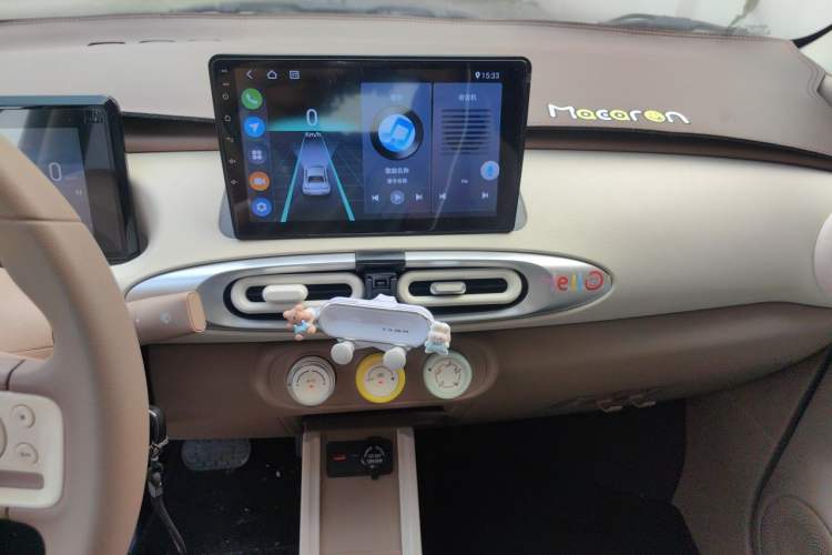 Used Wuling Hongguang MINIEV 2025 Four-Door Version Advanced Edition Audio And AC Panel