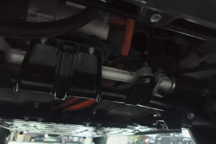 Used Wuling Hongguang MINIEV 2025 Four-Door Version Zhenxiang+ Edition Chassis Front