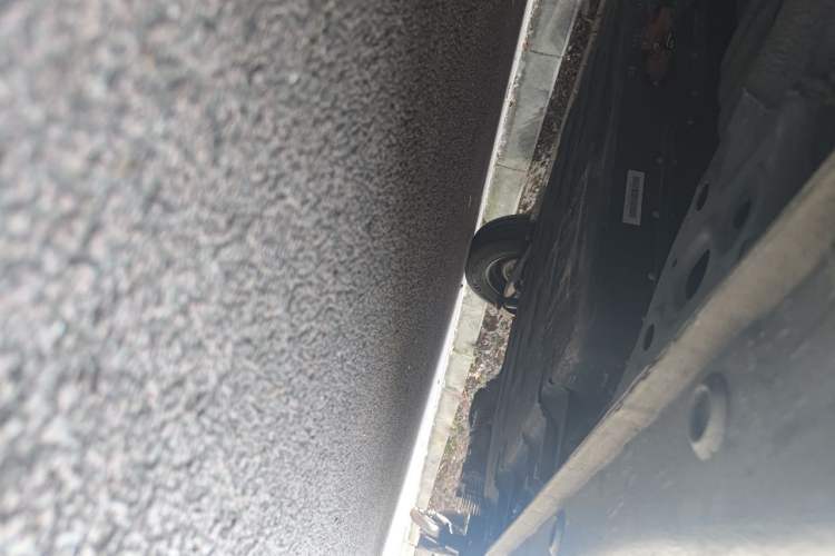 Used Wuling Hongguang MINIEV 2025 Four-Door Version Advanced Edition Chassis Front Left