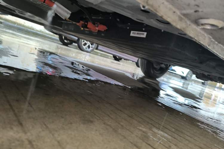 Used Wuling Hongguang MINIEV 2025 Four-Door Version Advanced Edition Chassis Front Left