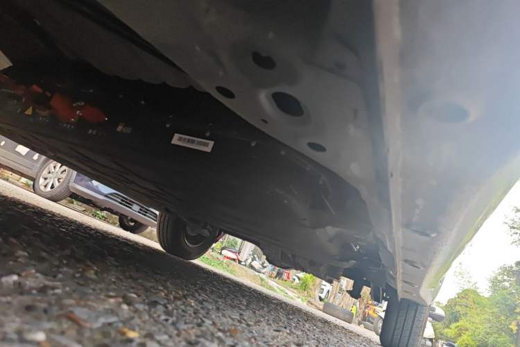 Used Wuling Hongguang MINIEV 2025 Four-Door Version Advanced Edition Chassis Front Left