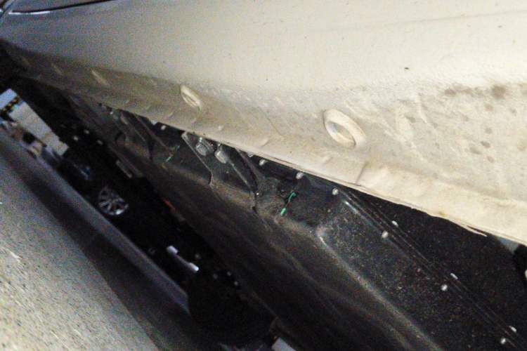 Used Wuling Hongguang MINIEV 2025 Four-Door Version Advanced Edition Chassis Front Left