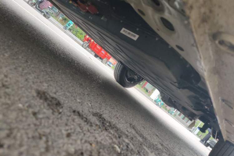 Used Wuling Hongguang MINIEV 2025 Four-Door Version Advanced Edition Chassis Front Left