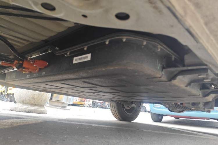 Used Wuling Hongguang MINIEV 2025 Four-Door Version Advanced Edition Chassis Front Left