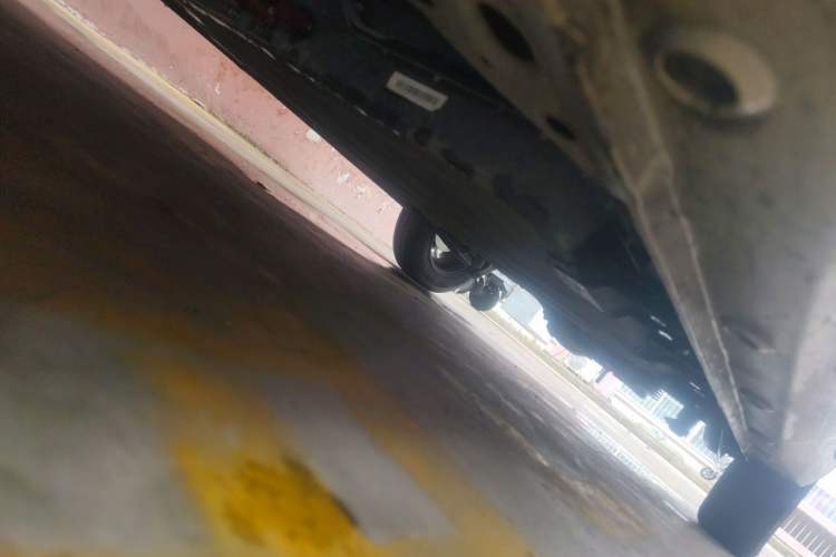 Used Wuling Hongguang MINIEV 2025 Four-Door Version Zhenxiang+ Edition Chassis Front Left