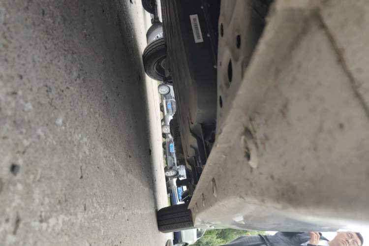 Used Wuling Hongguang MINIEV 2025 Four-Door Version Advanced Edition Chassis Front Left