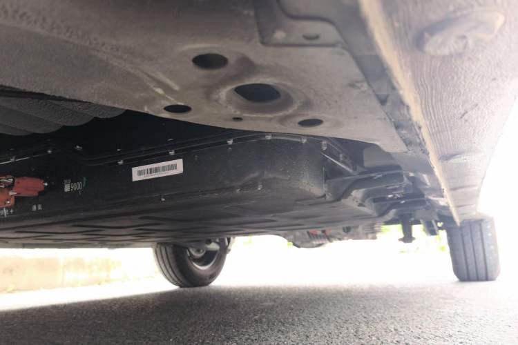 Used Wuling Hongguang MINIEV 2025 Four-Door Version Advanced Edition Chassis Front Left