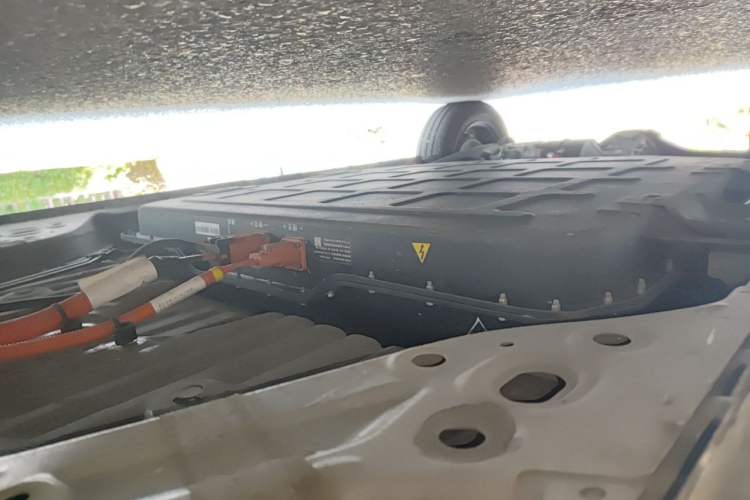 Used Wuling Hongguang MINIEV 2025 Four-Door Version Advanced Edition Chassis Front Right