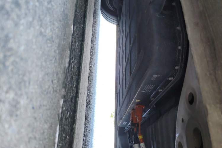 Used Wuling Hongguang MINIEV 2025 Four-Door Version Advanced Edition Chassis Front Right