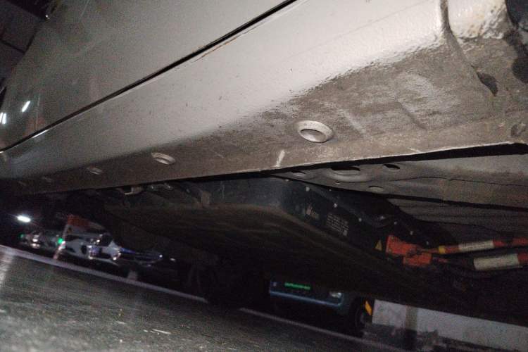 Used Wuling Hongguang MINIEV 2025 Four-Door Version Advanced Edition Chassis Front Right