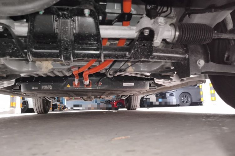 Used Wuling Hongguang MINIEV 2025 Four-Door Version Advanced Edition Chassis Front