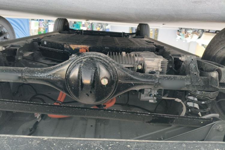 Used Wuling Hongguang MINIEV 2025 Four-Door Version Advanced Edition Chassis Rear