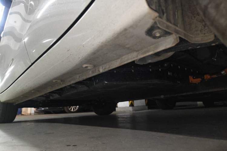 Used Wuling Hongguang MINIEV 2025 Four-Door Version Advanced Edition Chassis Rear Left