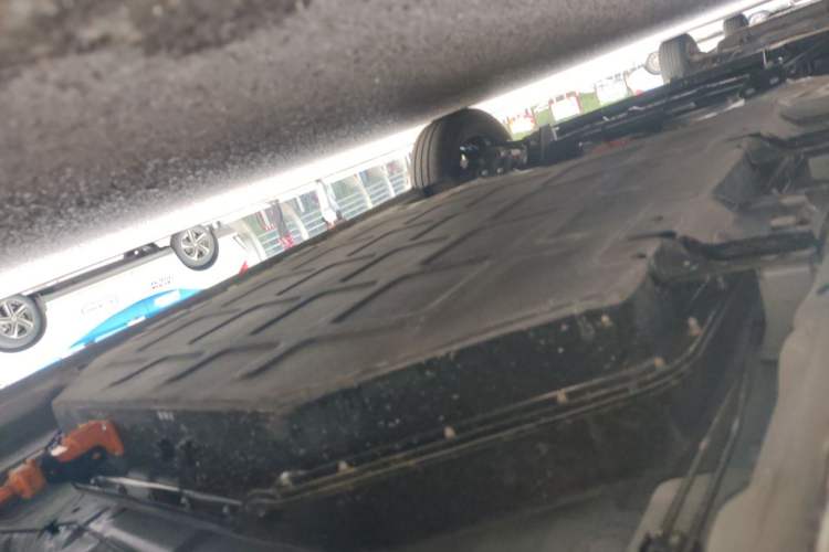 Used Wuling Hongguang MINIEV 2025 Four-Door Version Advanced Edition Chassis Rear Left