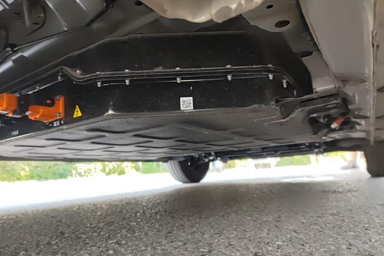 Used Wuling Hongguang MINIEV 2025 Four-Door Version Advanced Edition Chassis Rear Right
