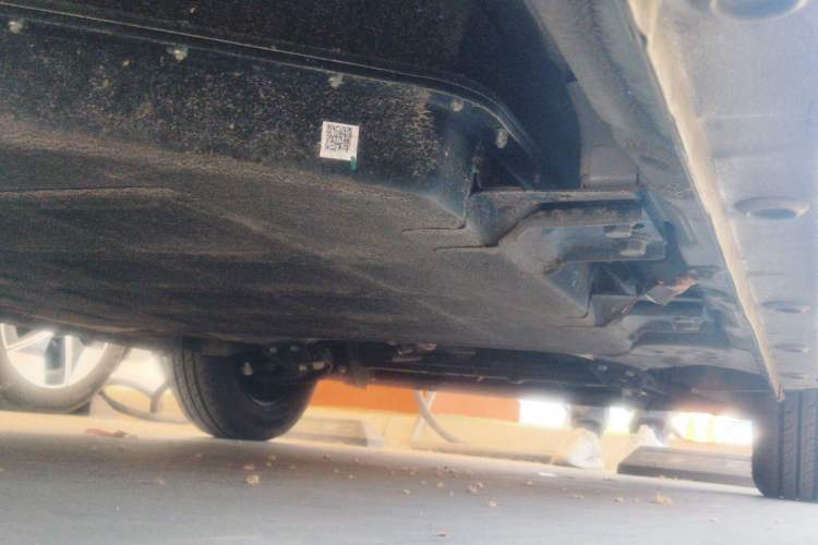Used Wuling Hongguang MINIEV 2025 Four-Door Version Advanced Edition Chassis Rear Right