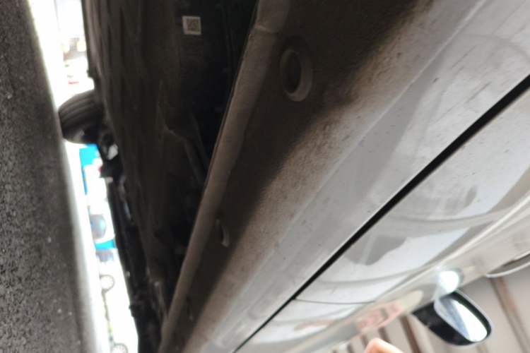 Used Wuling Hongguang MINIEV 2025 Four-Door Version Advanced Edition Chassis Rear Right