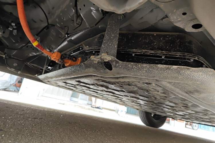 Used Wuling Hongguang MINIEV 2025 Four-Door Version Advanced Edition Chassis Rear Right