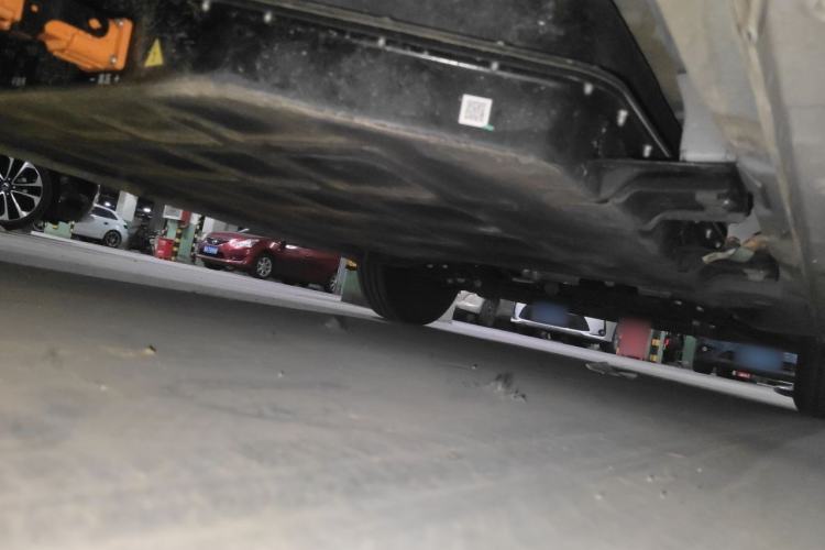 Used Wuling Hongguang MINIEV 2025 Four-Door Version Advanced Edition Chassis Rear Right