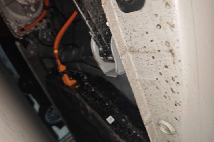 Used Wuling Hongguang MINIEV 2025 Four-Door Version Advanced Edition Chassis Rear Right