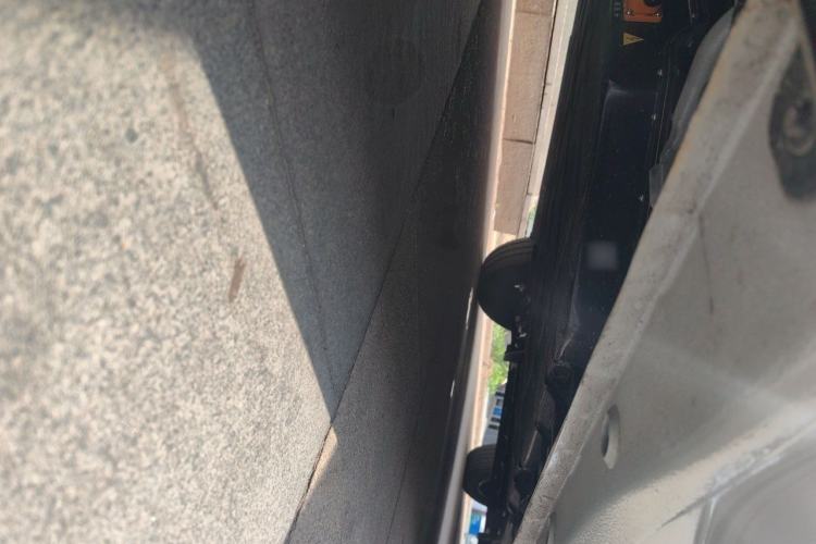 Used Wuling Hongguang MINIEV 2025 Four-Door Version Advanced Edition Chassis Rear Right