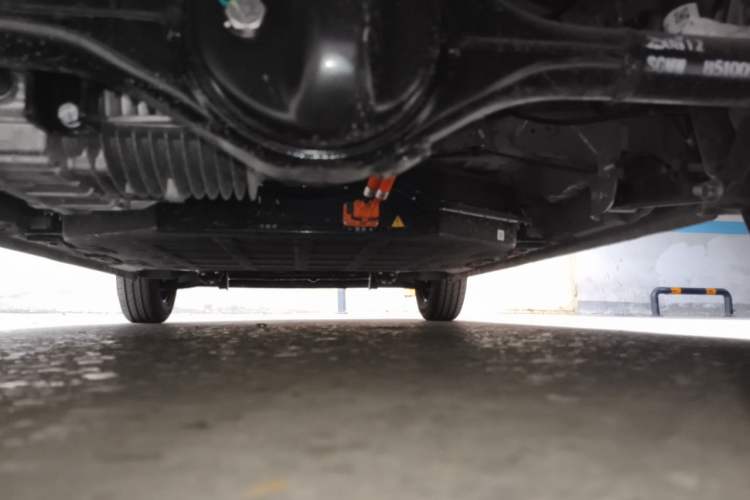 Used Wuling Hongguang MINIEV 2025 Four-Door Version Advanced Edition Chassis Rear