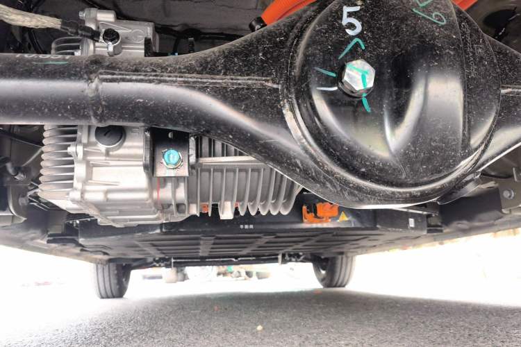 Used Wuling Hongguang MINIEV 2025 Four-Door Version Advanced Edition Chassis Rear