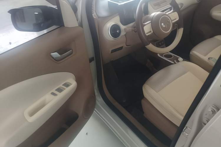 Used Wuling Hongguang MINIEV 2025 Four-Door Version Advanced Edition Driver Seat