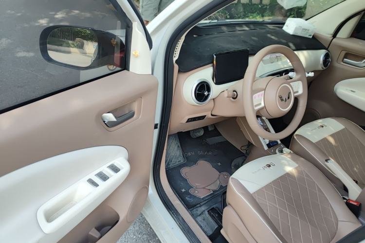 Used Wuling Hongguang MINIEV 2025 Four-Door Version Advanced Edition Driver Seat
