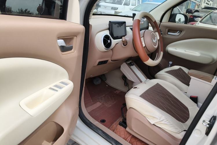 Used Wuling Hongguang MINIEV 2025 Four-Door Version Zhenxiang+ Edition Driver Seat