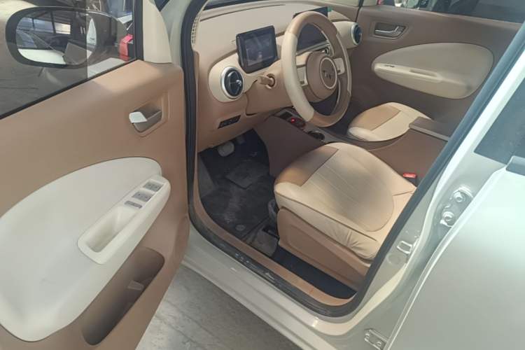 Used Wuling Hongguang MINIEV 2025 Four-Door Version Zhenxiang+ Edition Driver Seat