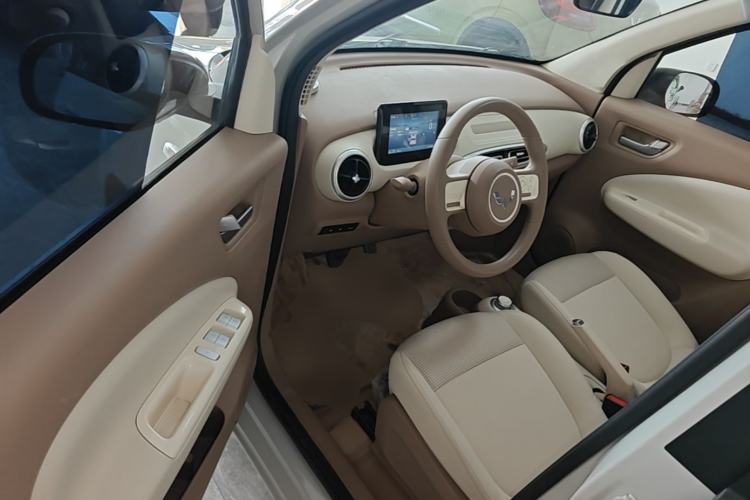 Used Wuling Hongguang MINIEV 2025 Four-Door Version Advanced Edition Driver Seat