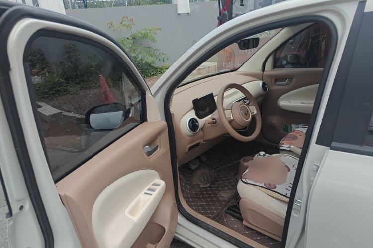 Used Wuling Hongguang MINIEV 2025 Four-Door Version Advanced Edition Driver Seat