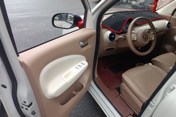 Used Wuling Hongguang MINIEV 2025 Four-Door Version Advanced Edition Driver Seat