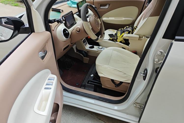 Used Wuling Hongguang MINIEV 2025 Four-Door Version Advanced Edition Driver Seat