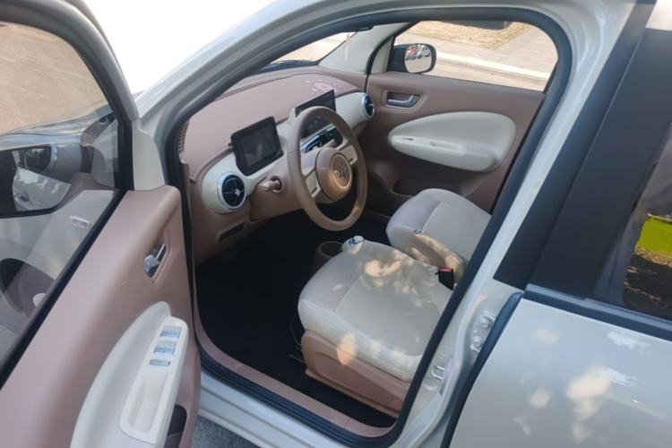 Used Wuling Hongguang MINIEV 2025 Four-Door Version Advanced Edition Driver Seat