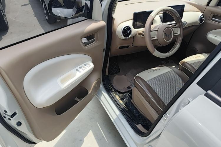 Used Wuling Hongguang MINIEV 2025 Four-Door Version Zhenxiang+ Edition Driver Seat
