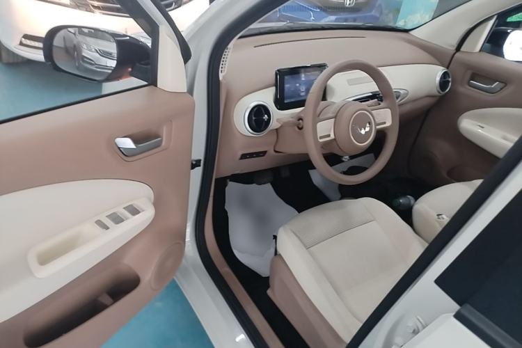 Used Wuling Hongguang MINIEV 2025 Four-Door Version Advanced Edition Driver Seat