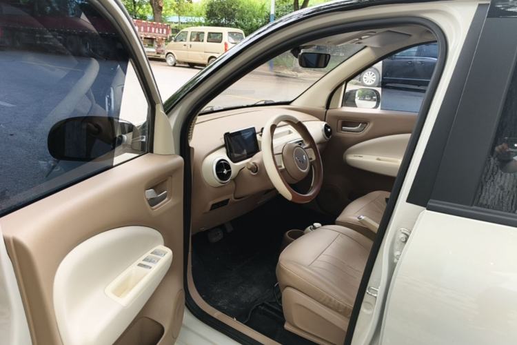 Used Wuling Hongguang MINIEV 2025 Four-Door Version Advanced Edition Driver Seat