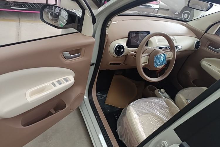 Used Wuling Hongguang MINIEV 2025 Four-Door Version Advanced Edition Driver Seat