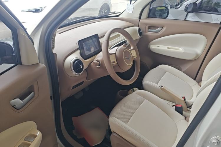 Used Wuling Hongguang MINIEV 2025 Four-Door Version Advanced Edition Driver Seat