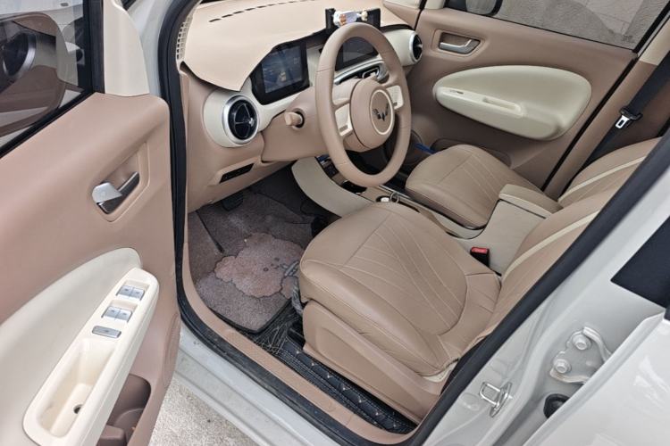 Used Wuling Hongguang MINIEV 2025 Four-Door Version Zhenxiang+ Edition Driver Seat