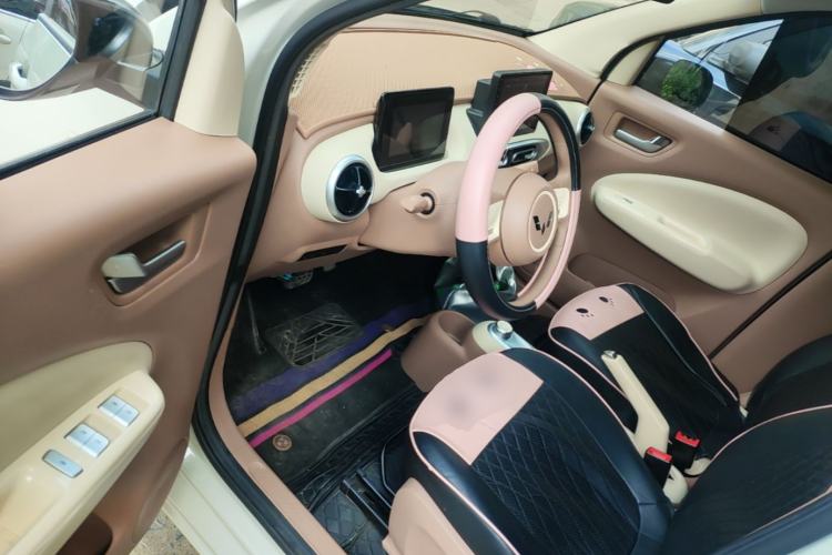 Used Wuling Hongguang MINIEV 2025 Four-Door Version Advanced Edition Driver Seat