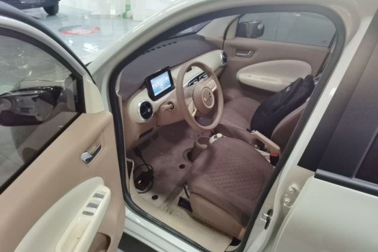 Used Wuling Hongguang MINIEV 2025 Four-Door Version Advanced Edition Driver Seat